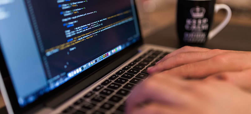 Mantener sus datos personales totalmente protegidos al 100% en estos días es muy difícil. Un buen Software Antivirus ayudará a una mayor seguridad.